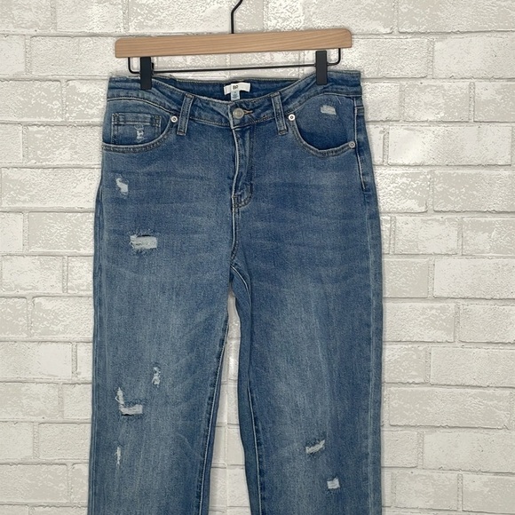 B.P. Distressed Straight Leg Jeans - Picture 2 of 12